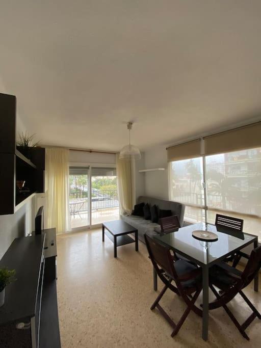 Apartamento En Benicasim Con Piscina Apartamento Benicàssim Exterior foto